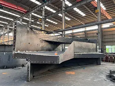 Estructuras de acero de sección transversal compleja