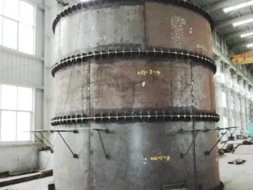 Tanque atornillado